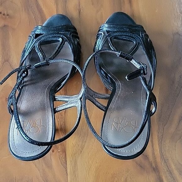 Joan David Patent Leather Strappy Peep Toe T Srap Stiletto Heel Sandal Retro 6.5 - Picture 7 of 13